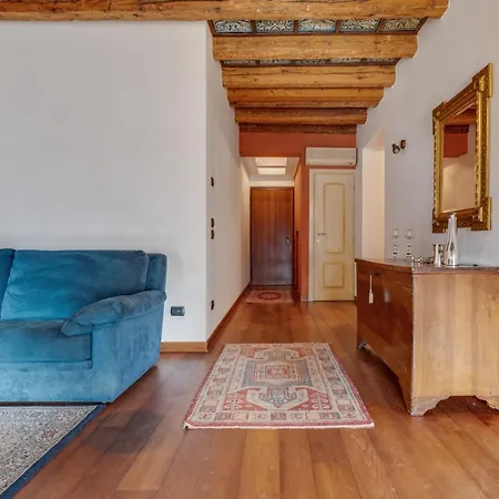 Canguroproperties - Scalette San Marco 2 * Verona
