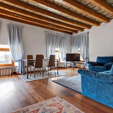 Canguroproperties - Scalette San Marco 2 *